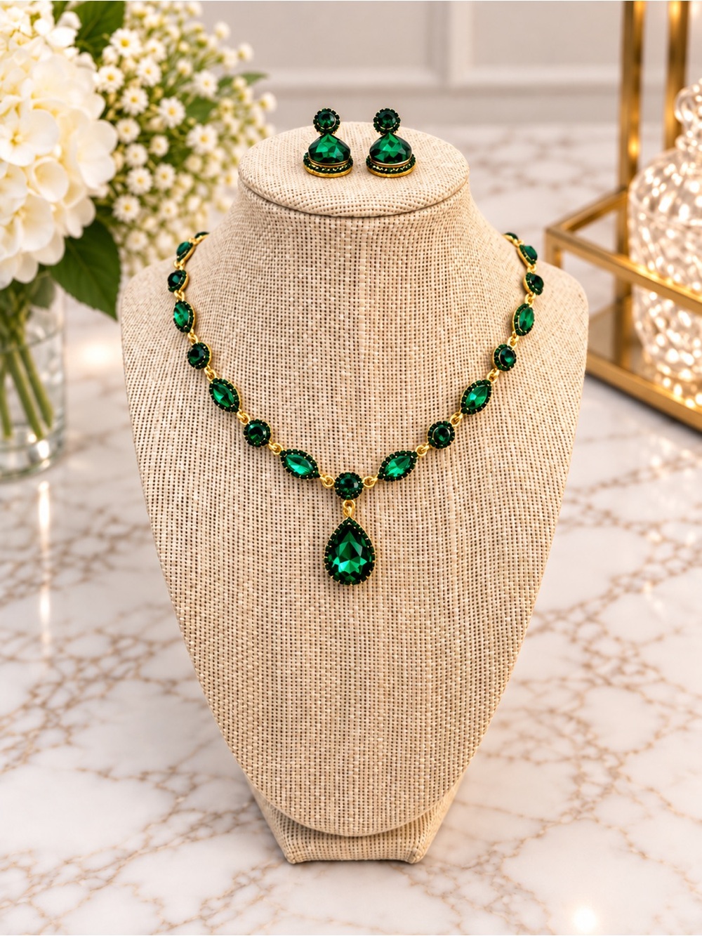 Emerald Green Teardrop Necklace & Earrings Set